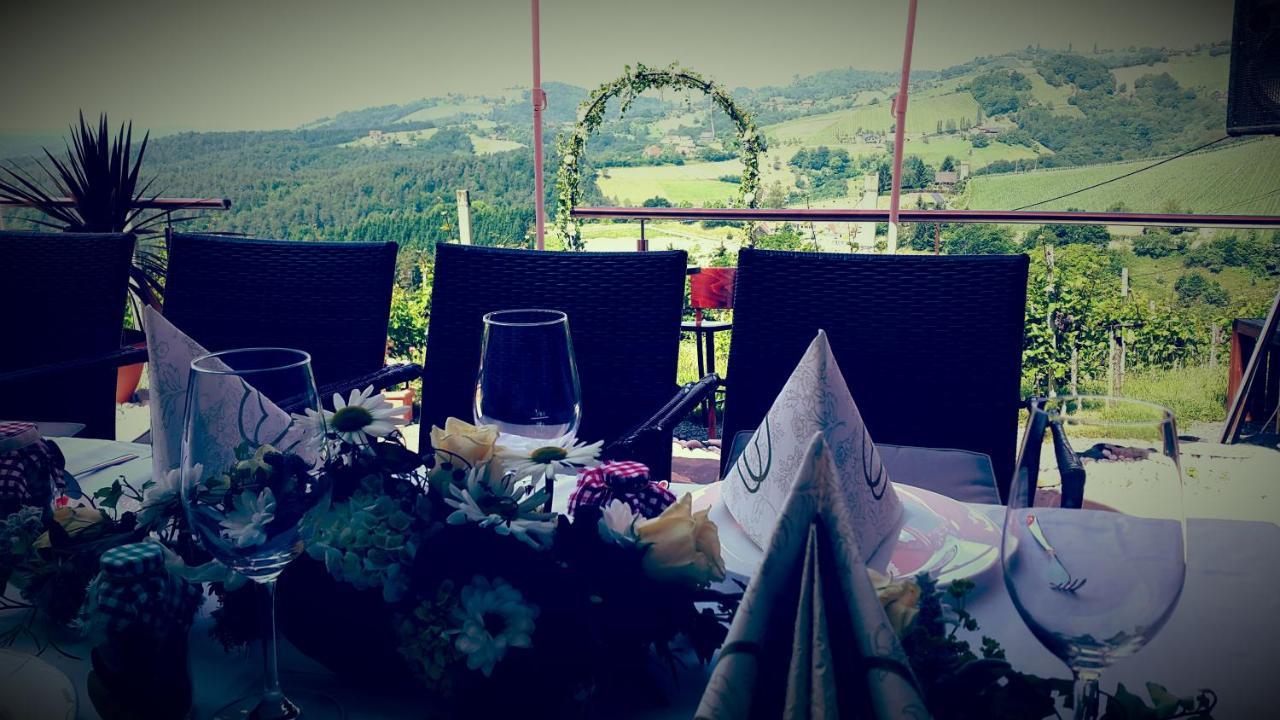 Weingut Reiterer Hotel Kitzeck im Sausal Exterior foto
